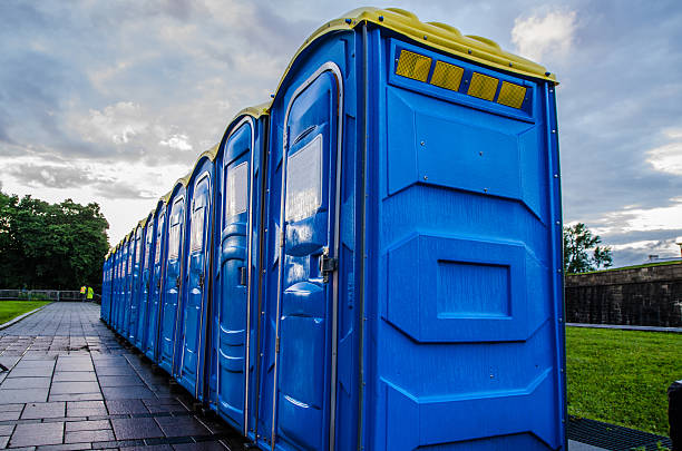 Best Luxury portable toilet rental  in Henderson, NC